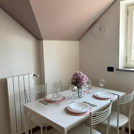 Bilocale Zona Stazione Apartment
